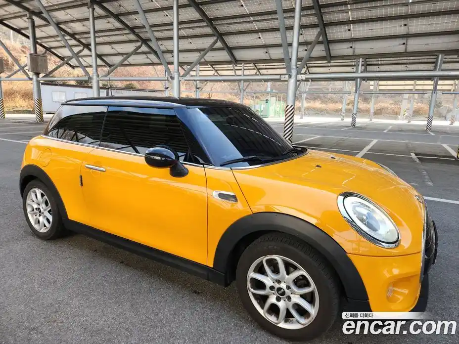 Mini Cooper 2017 1.5 гидро в Москве № 1622325, фото 4