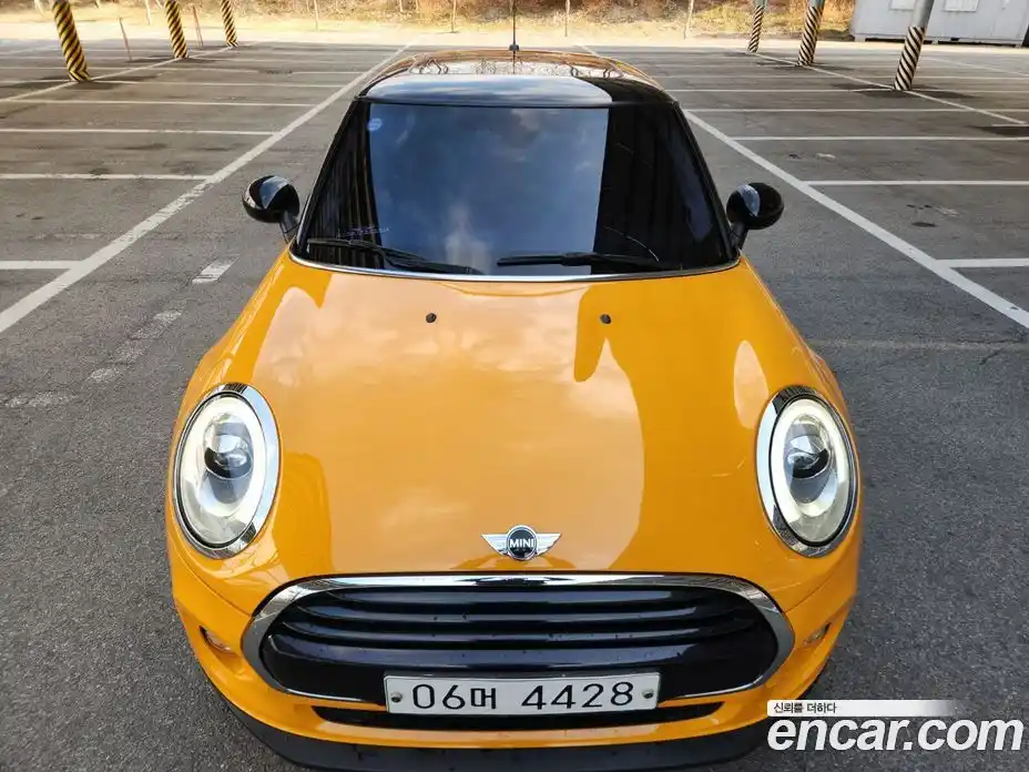 Mini Cooper 2017 1.5 гидро в Москве № 1622325, фото 6