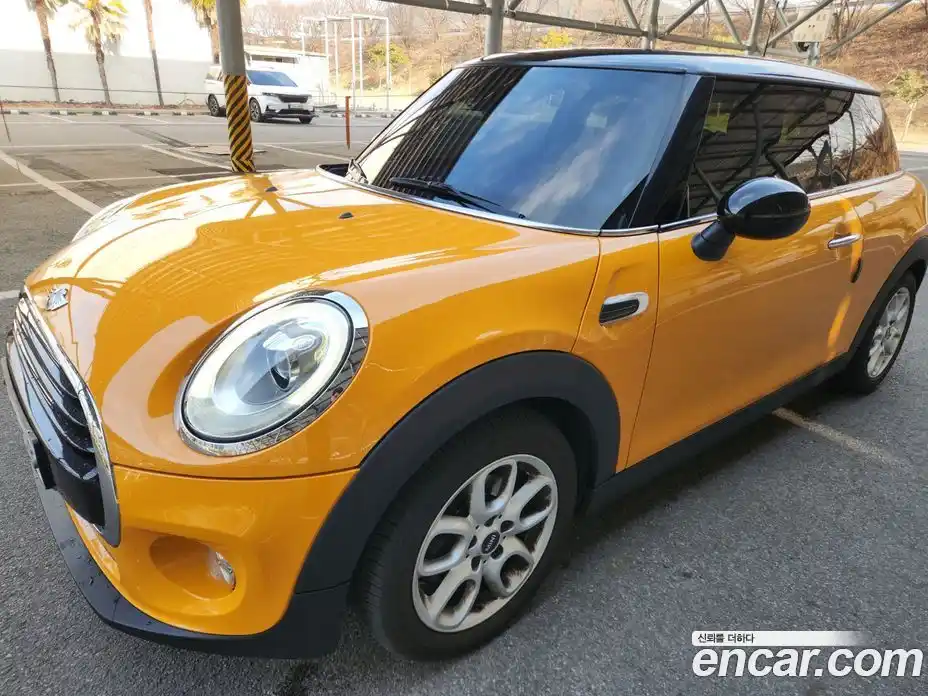 Mini Cooper 2017 1.5 гидро в Москве № 1622325, фото 8