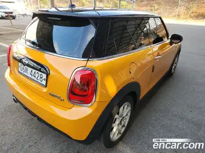 Mini Cooper 2017 1.5 гидро в Москве № 1622325, миниатюра 10