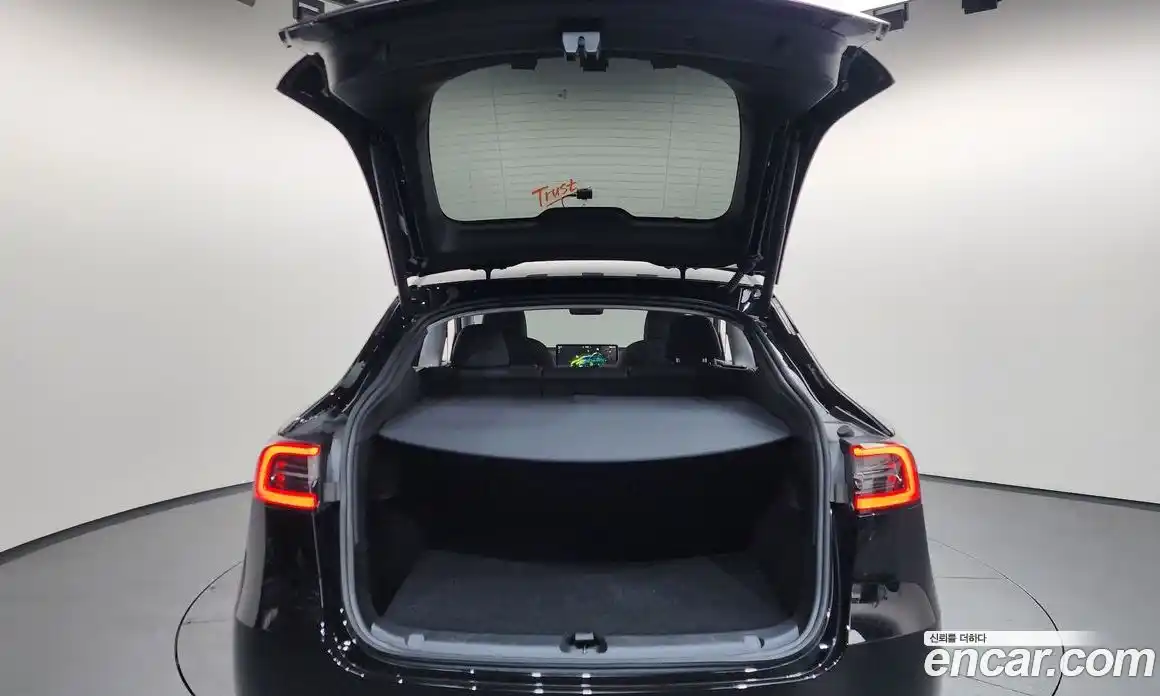 Tesla Model Y 2023 0.2 гидро в Москве № 1622409, фото 20