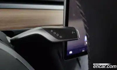 Tesla Model Y 2023 0.2 гидро в Москве № 1622409, миниатюра 9