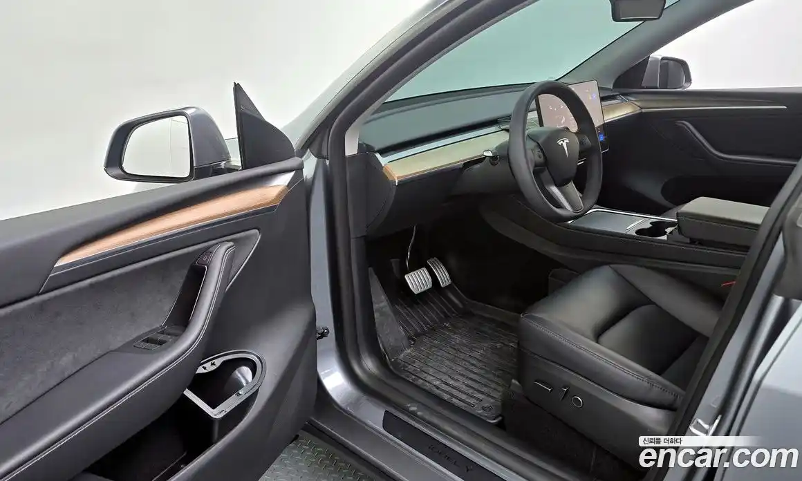 Tesla Model Y 2025 0.2 гидро в Москве № 1622427, фото 10