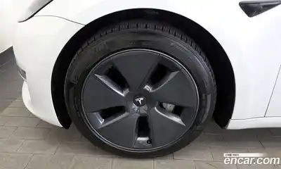 Tesla Model 3 2022 0.2 гидро в Москве № 1622454, миниатюра 5