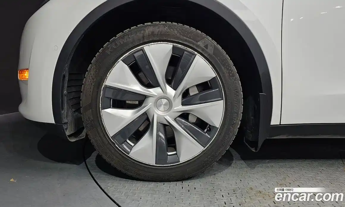 Tesla Model Y 2021 0.2 гидро в Москве № 1622551, фото 5