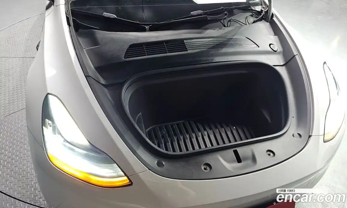 Tesla Model Y 2021 0.2 гидро в Москве № 1622551, фото 6