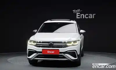 Volkswagen Tiguan 2023 2.0 гидро в Москве № 1623090, миниатюра 3