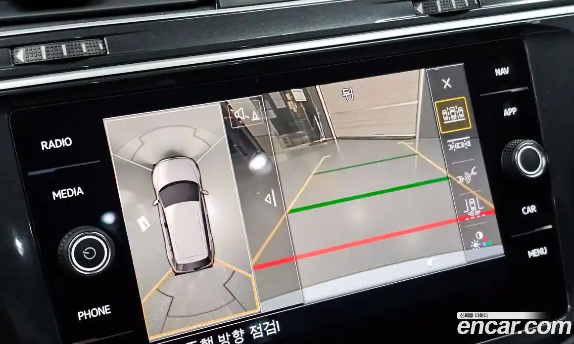 Volkswagen Tiguan 2019 2.0 гидро в Москве № 1623318, фото 16