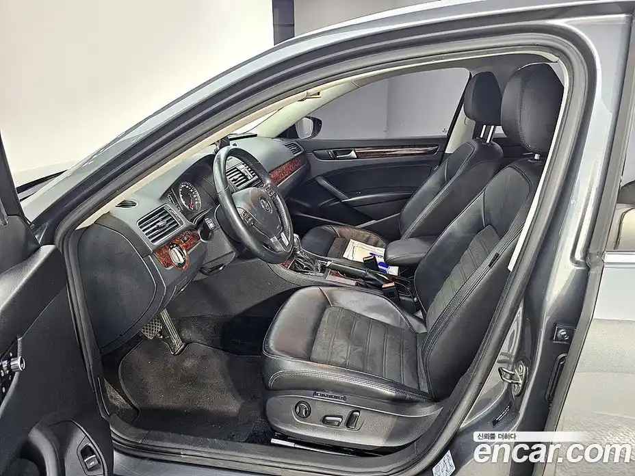 Volkswagen Passat 2013 2.0 гидро в Москве № 1623391, фото 8