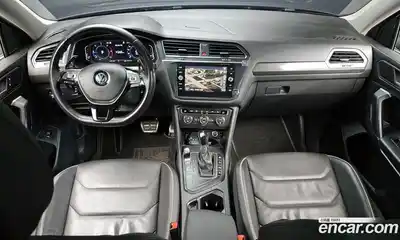 Volkswagen Tiguan 2020 2.0 гидро в Москве № 1623546, миниатюра 7
