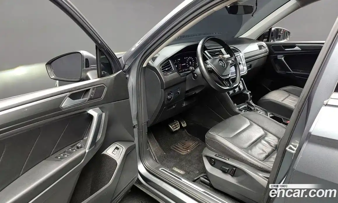 Volkswagen Tiguan 2020 2.0 гидро в Москве № 1623546, фото 10