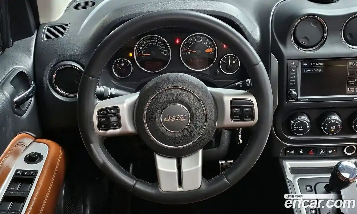 Jeep Compass 2013 2.4 гидро в Москве № 1624139, фото 14