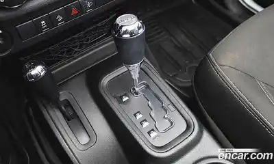 Jeep Wrangler 2017 3.6 гидро в Москве № 1624256, миниатюра 9