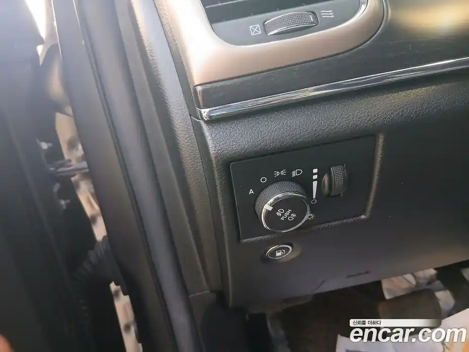 Jeep Cherokee 2014 2.0 гидро в Москве № 1624300, фото 11
