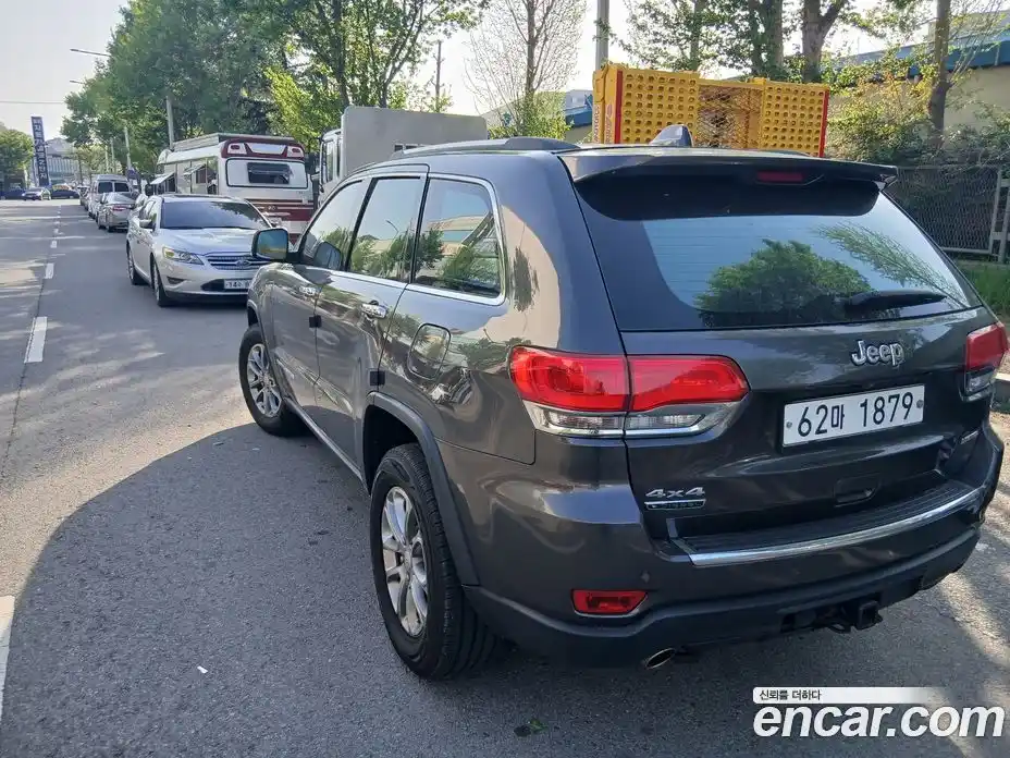 Jeep Cherokee 2014 2.0 гидро в Москве № 1624300, фото 3