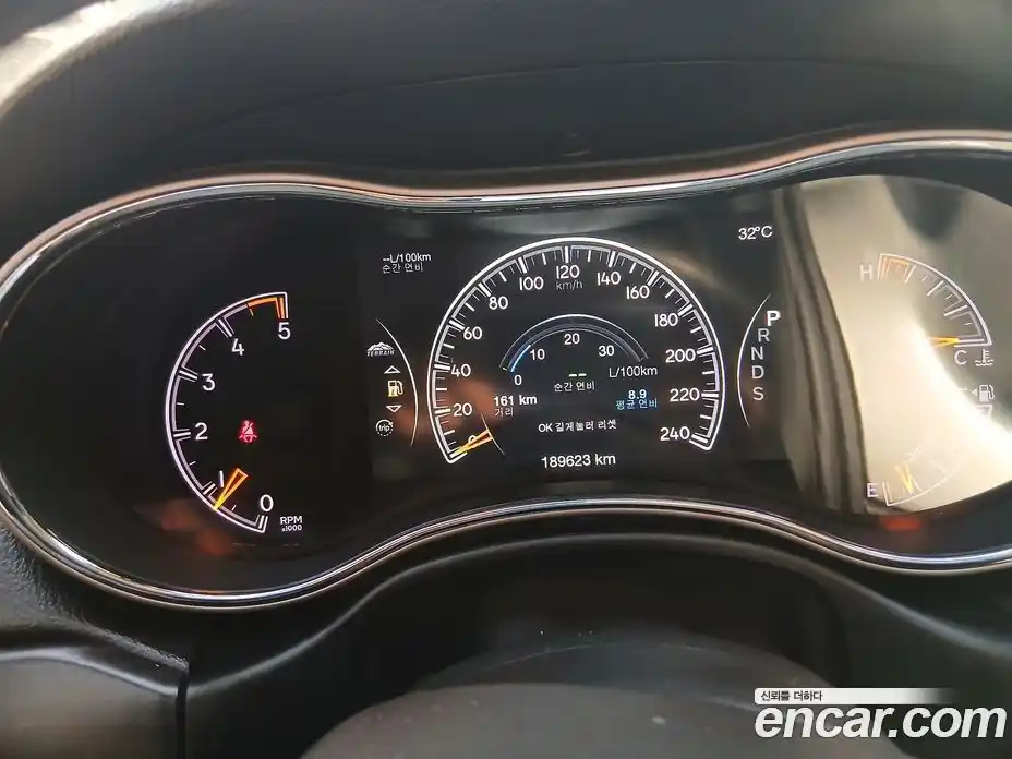 Jeep Cherokee 2014 2.0 гидро в Москве № 1624300, фото 8