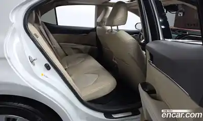 Toyota Camry 2018 2.5 гидро в Москве № 1624413, миниатюра 12