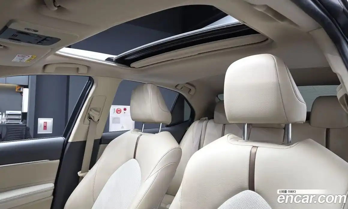 Toyota Camry 2018 2.5 гидро в Москве № 1624413, фото 18