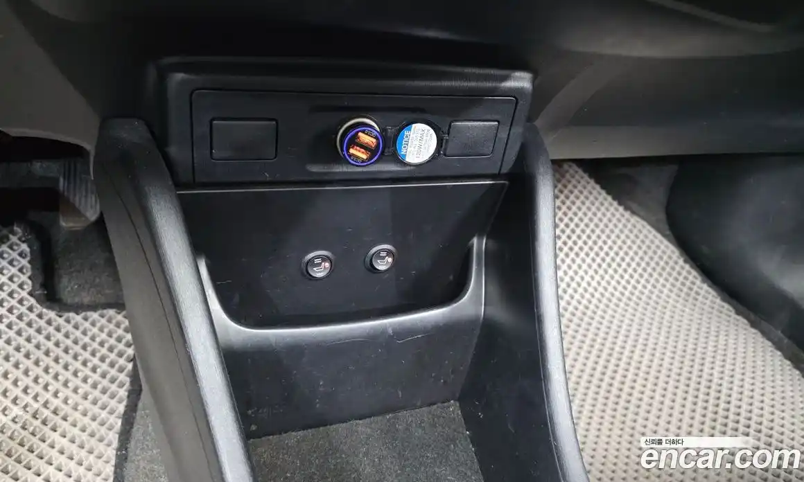 Toyota Prius 2015 1.8 гидро в Москве № 1624415, фото 12