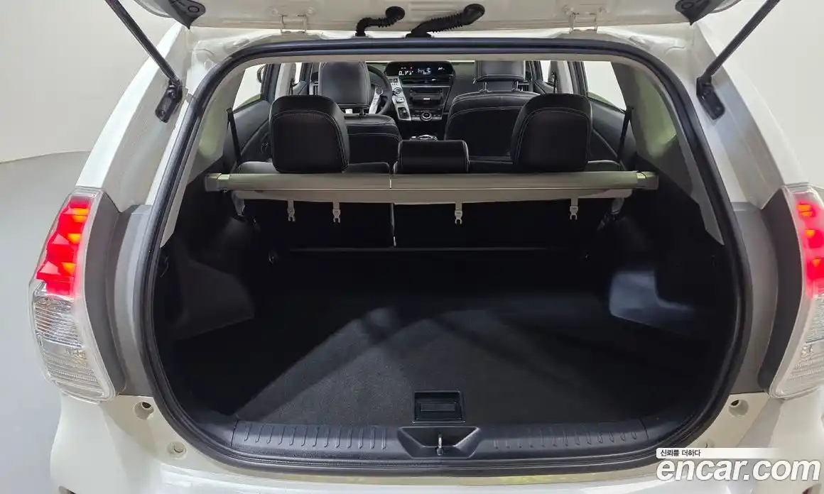 Toyota Prius 2015 1.8 гидро в Москве № 1624415, фото 20