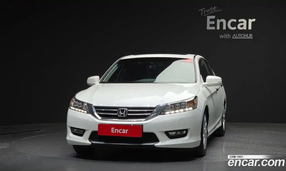 Honda Accord 2014 2.4 гидро в Москве № 1624670, фото 3