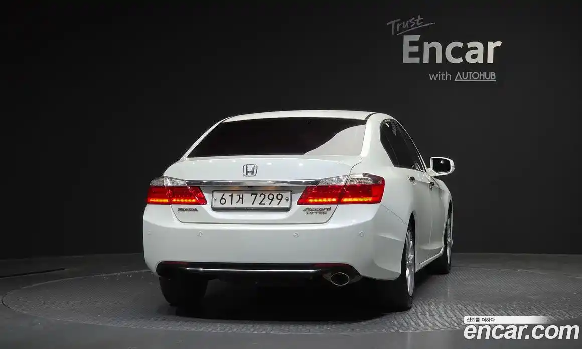 Honda Accord 2014 2.4 гидро в Москве № 1624670, фото 4