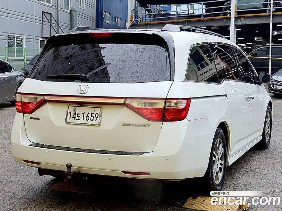 Honda Odyssey 2013 3.5 гидро в Москве № 1624752, фото 4