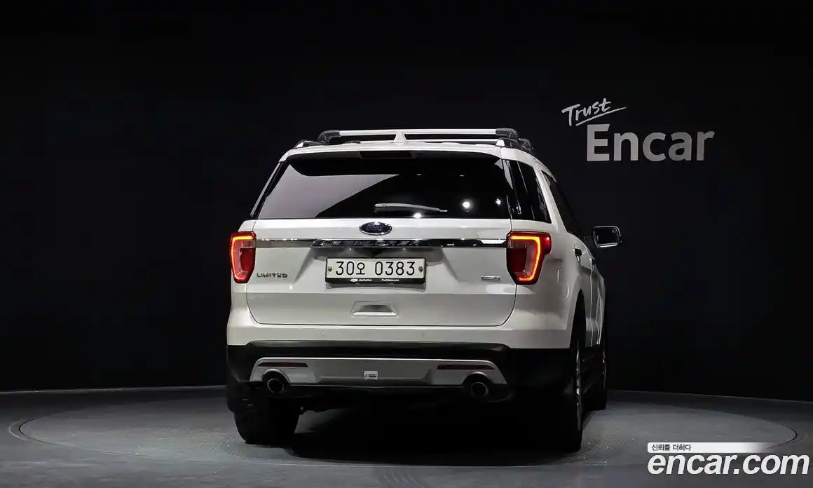 Ford Explorer 2016 2.3 гидро в Москве № 1625067, фото 4