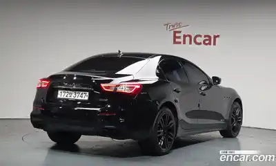 Maserati Ghibli 3.0 GranSport 3rd