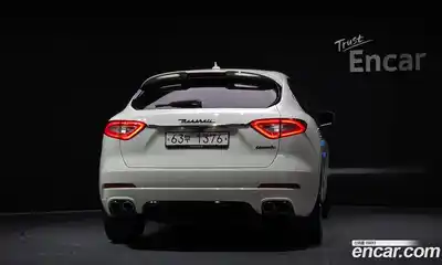 Maserati Levante 2017 3.0 гидро в Москве № 1625415, миниатюра 4