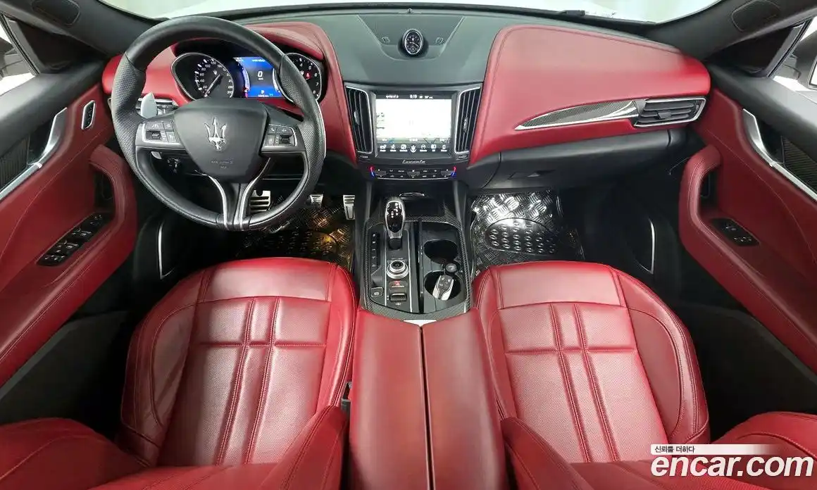 Maserati Levante 2017 3.0 гидро в Москве № 1625415, фото 7