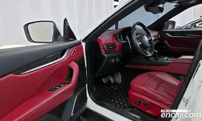 Maserati Levante 2017 3.0 гидро в Москве № 1625415, миниатюра 10