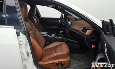 Maserati Ghibli 2019 3.0 гидро в Москве № 1625453, миниатюра 11