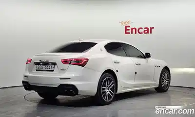 Maserati Ghibli 2019 3.0 гидро в Москве № 1625453, миниатюра 2