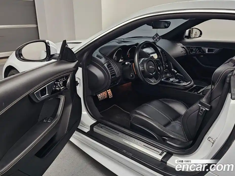 Jaguar F-Type 2016 3.0 гидро в Москве № 1625507, фото 12