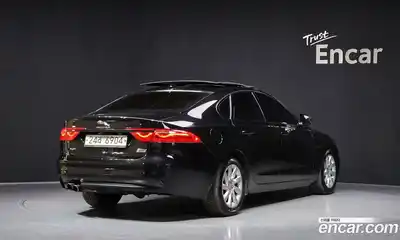 Jaguar XF 2016 2.0 гидро в Москве № 1625582, миниатюра 2