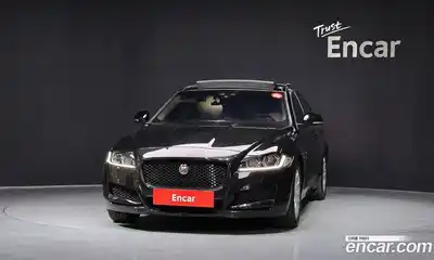 Jaguar XF 2016 2.0 гидро в Москве № 1625582, миниатюра 3