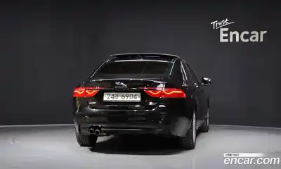 Jaguar XF 2016 2.0 гидро в Москве № 1625582, миниатюра 4