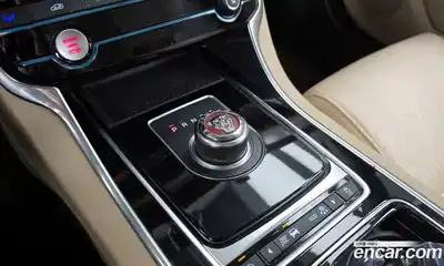 Jaguar XF 2016 2.0 гидро в Москве № 1625582, миниатюра 9