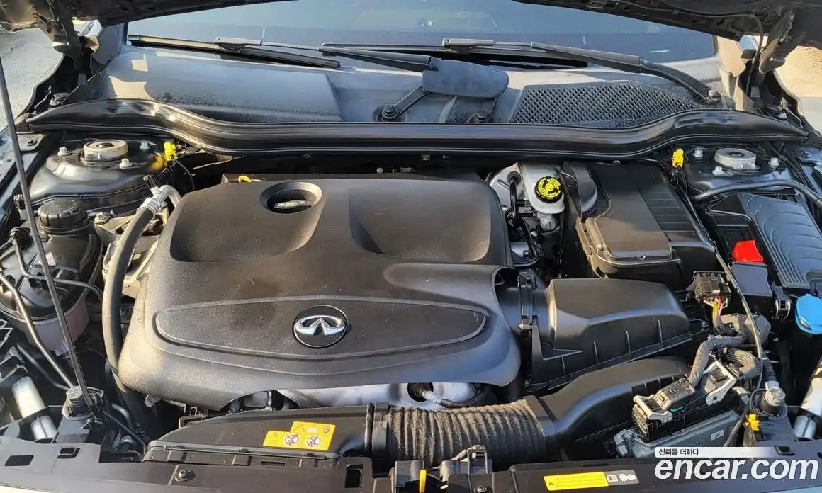 Infiniti Q30 2017 2.0 гидро в Москве № 1625776, фото 6