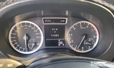 Infiniti Q30 2017 2.0 гидро в Москве № 1625776, миниатюра 8