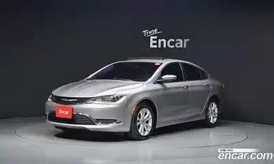 Chrysler 200, 2015