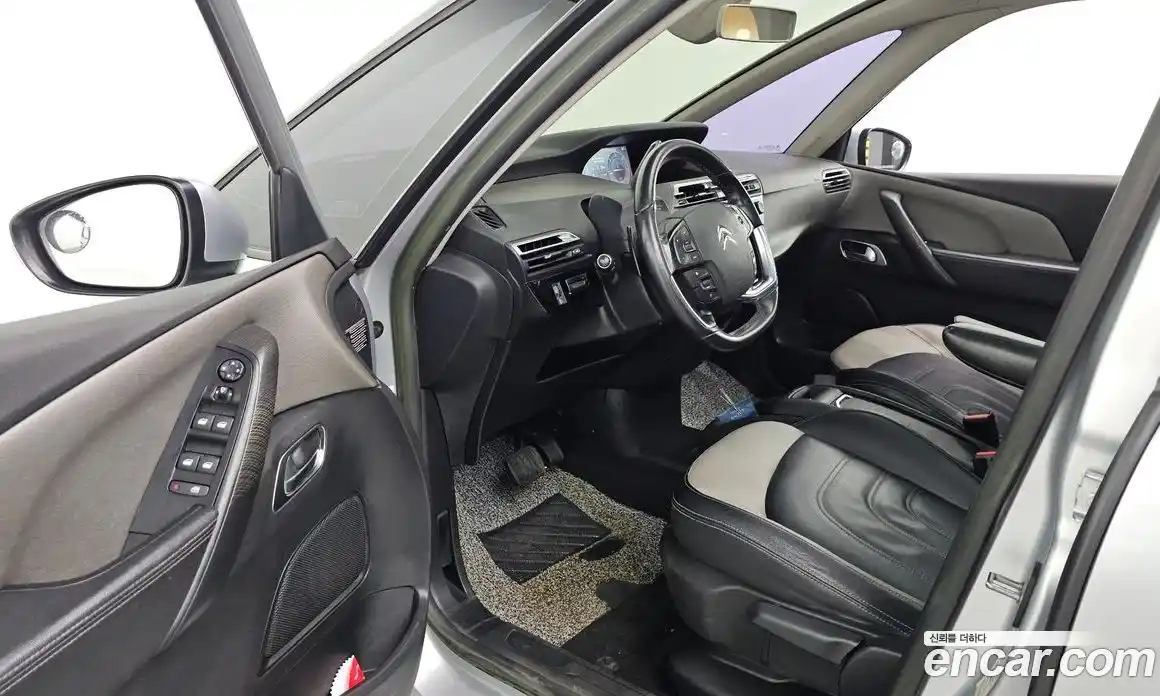 Citroen C4 Picasso 2014 2.0 гидро в Москве № 1626120, фото 10