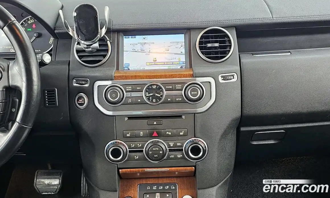 Land Rover Discovery 2016 3.0 гидро в Москве № 166608, фото 14