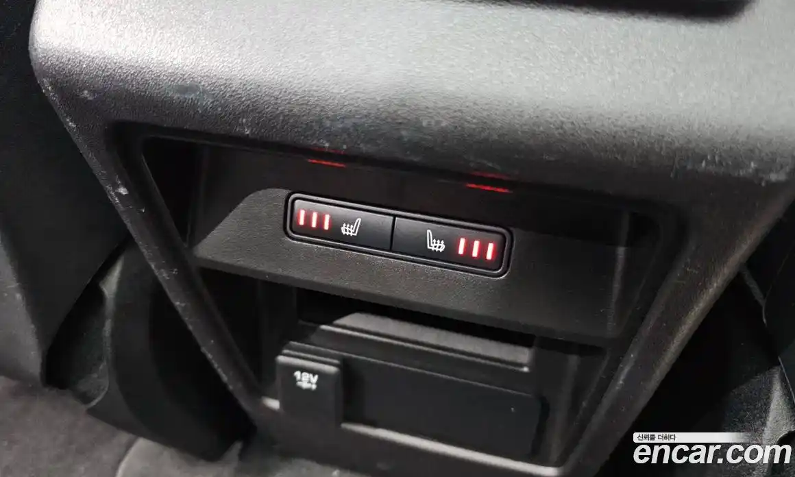 Land Rover Discovery Sport 2016 2.0 гидро в Москве № 166648, фото 18
