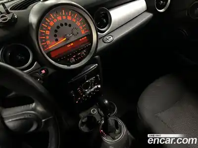 Mini Cooper Convertible 2011 1.6 гидро в Москве № 188786, миниатюра 10