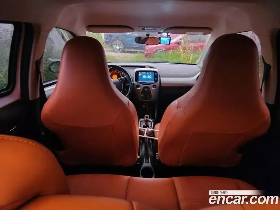 Toyota Aygo 2018 1.0 гидро в Москве № 215640, фото 13