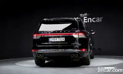 Lincoln Aviator 2022 3.0 гидро в Москве № 255774, миниатюра 3