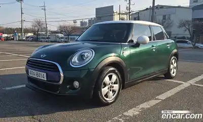 Mini Cooper, 2017