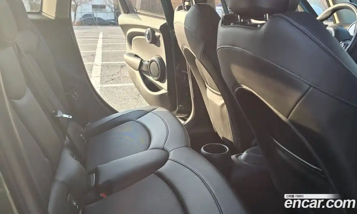 Mini Cooper 2017 2.0 гидро в Москве № 499395, фото 12